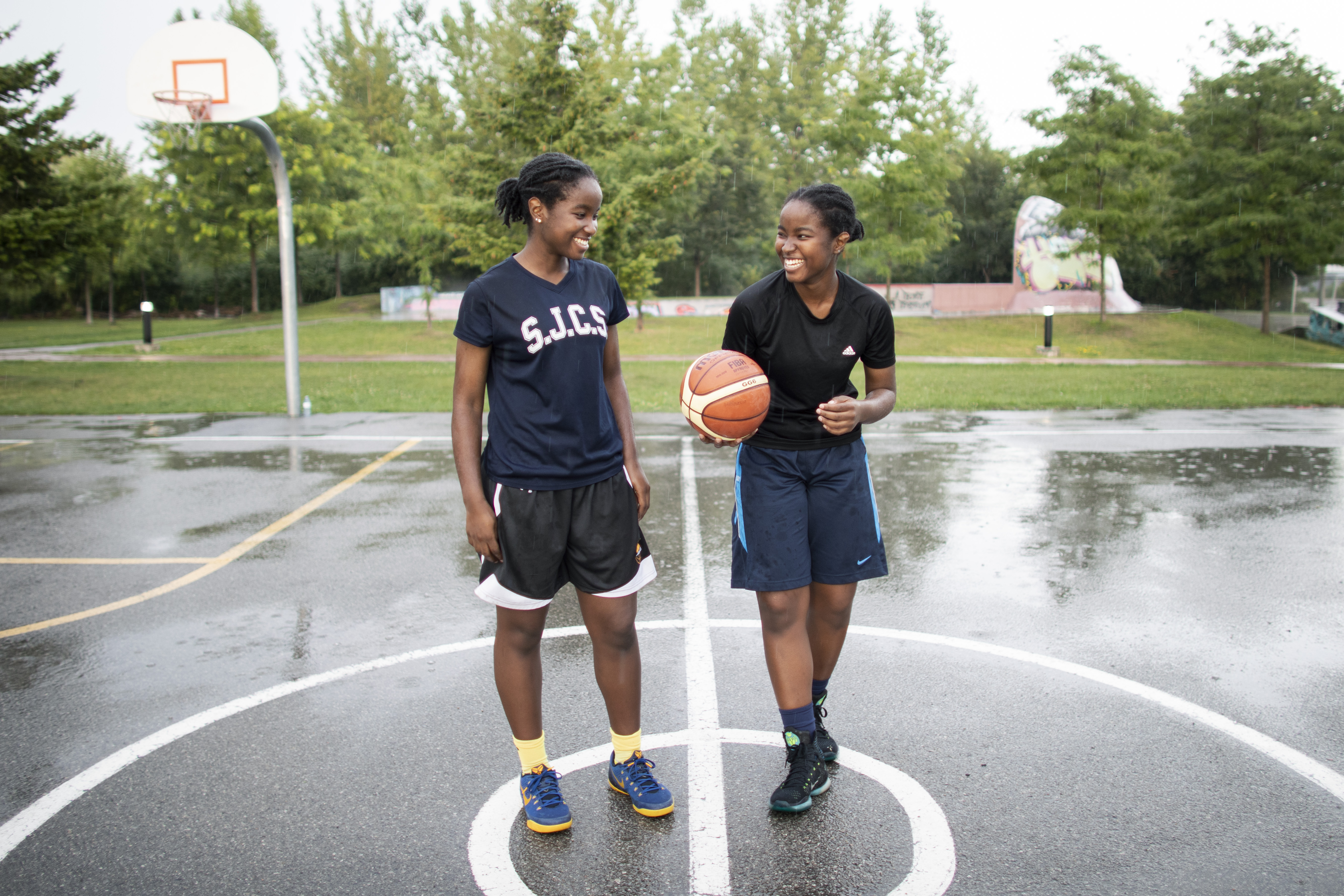 “What really helped was that we got into basketball together; we had the same goals going in,” says Nakeisha about her twin sister Mikhaela (photo by Nick Iwanyshyn)