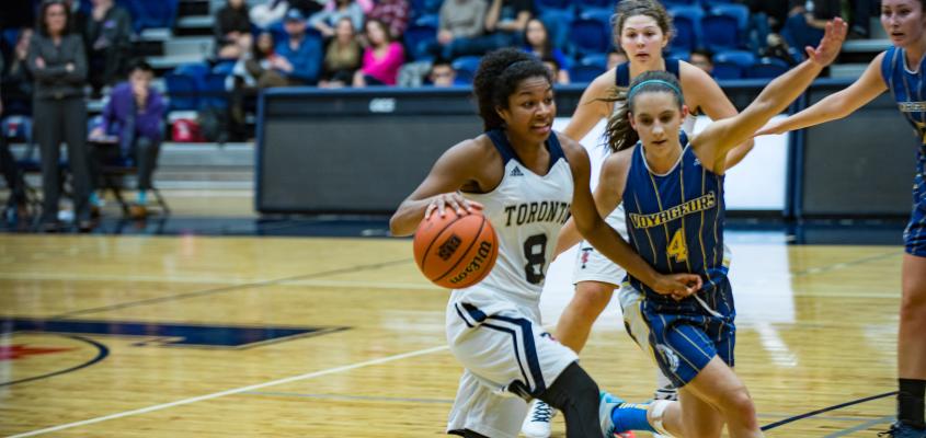 Blues vs. Laurentian